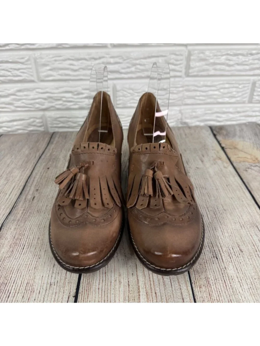 Earth Tassel Loafer Heels Stacked Block Heel Brogue Detail Sundowner Cinnamon 8B